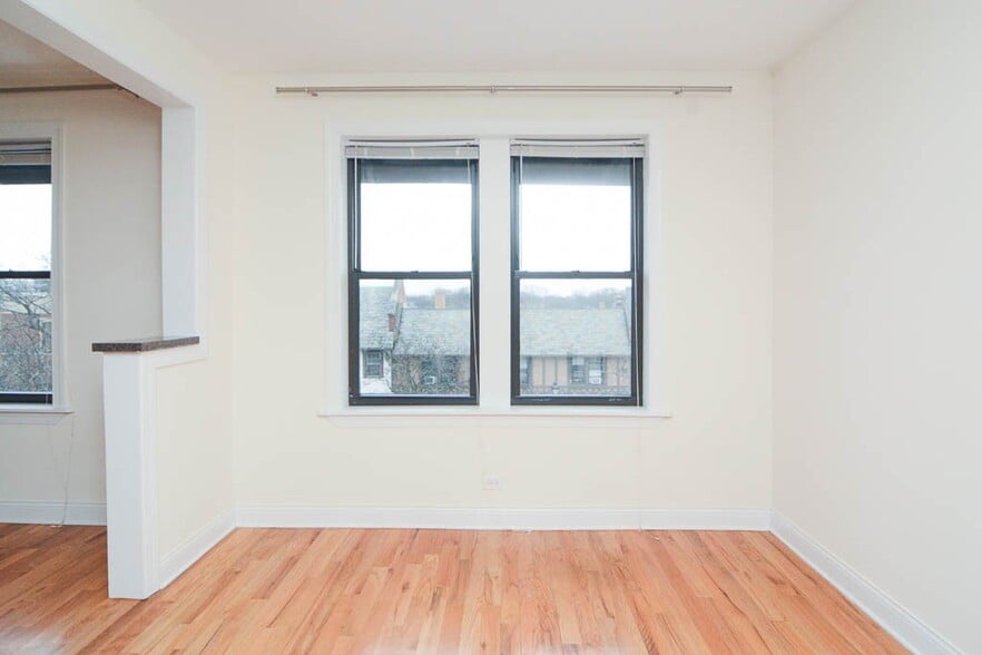 Building Photo - 343 Park Ave