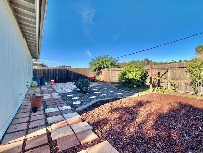 Building Photo - 6090 Rock St