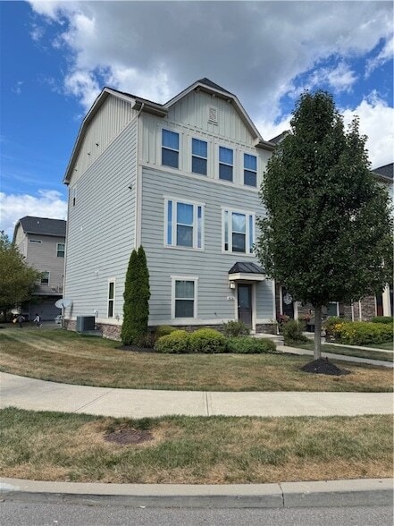 Building Photo - 416 Fairmont Dr