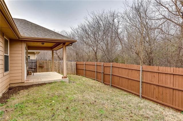 Building Photo - 708 Creekside Dr
