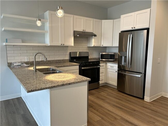 Building Photo - 231 Park Dr