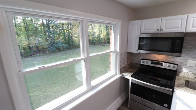 Building Photo - 139 Litchfield Pines Dr