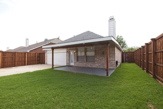 Building Photo - 9220 Norman Dr