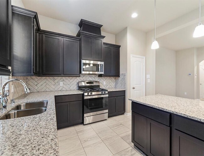 Building Photo - 2554 Terrace Point Dr