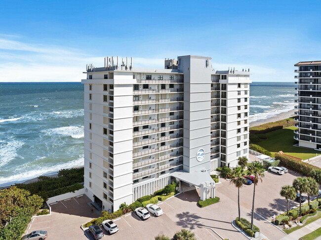 Building Photo - 840 Ocean Dr