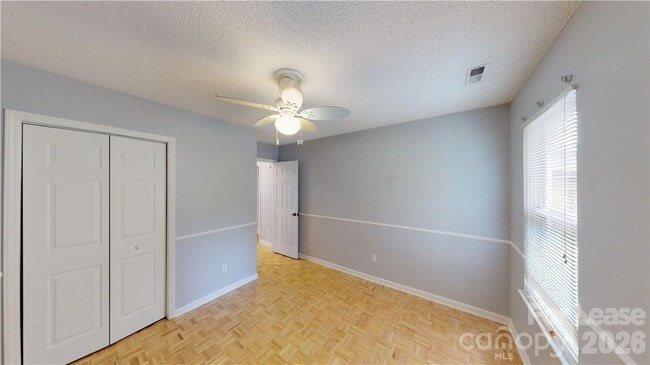 Building Photo - 13906 Glendevon Ct