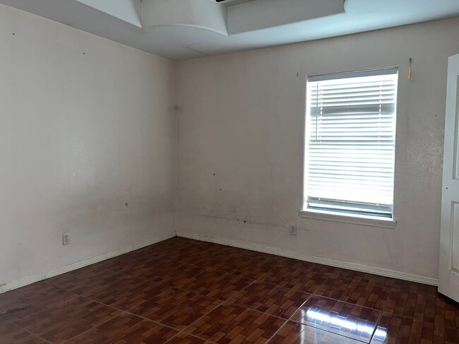 Building Photo - 24175 Engleman Rd