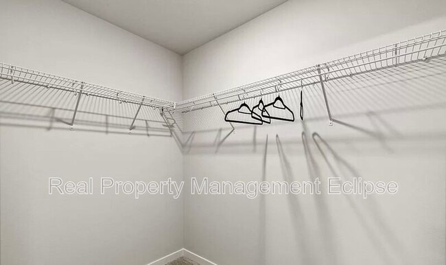 Building Photo - 1820 201st Pl SE