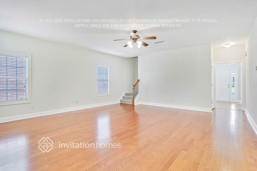 Building Photo - 3038 Brookwood Oak Ln SW