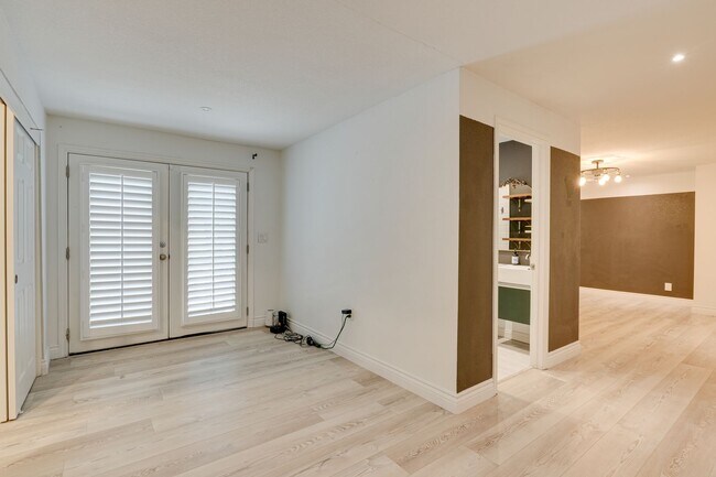 Building Photo - Charming 3-Bedroom Home in Historic John S...