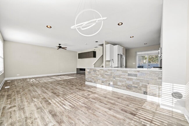 Building Photo - Modern 3-Bed, 2.5-Bath Townhome with Pond ...