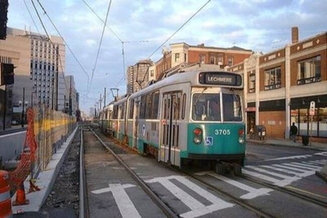 Building Photo - 135 Cedar St