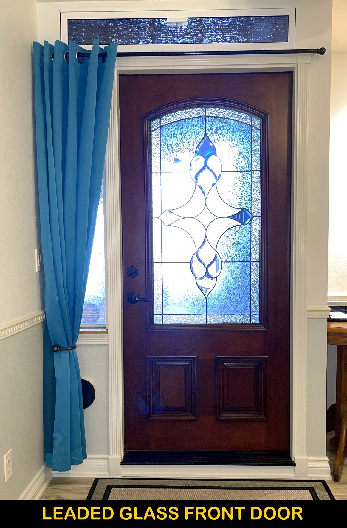 Beautiful Leaded Glass Entry Door - 23604 Vía Fuente