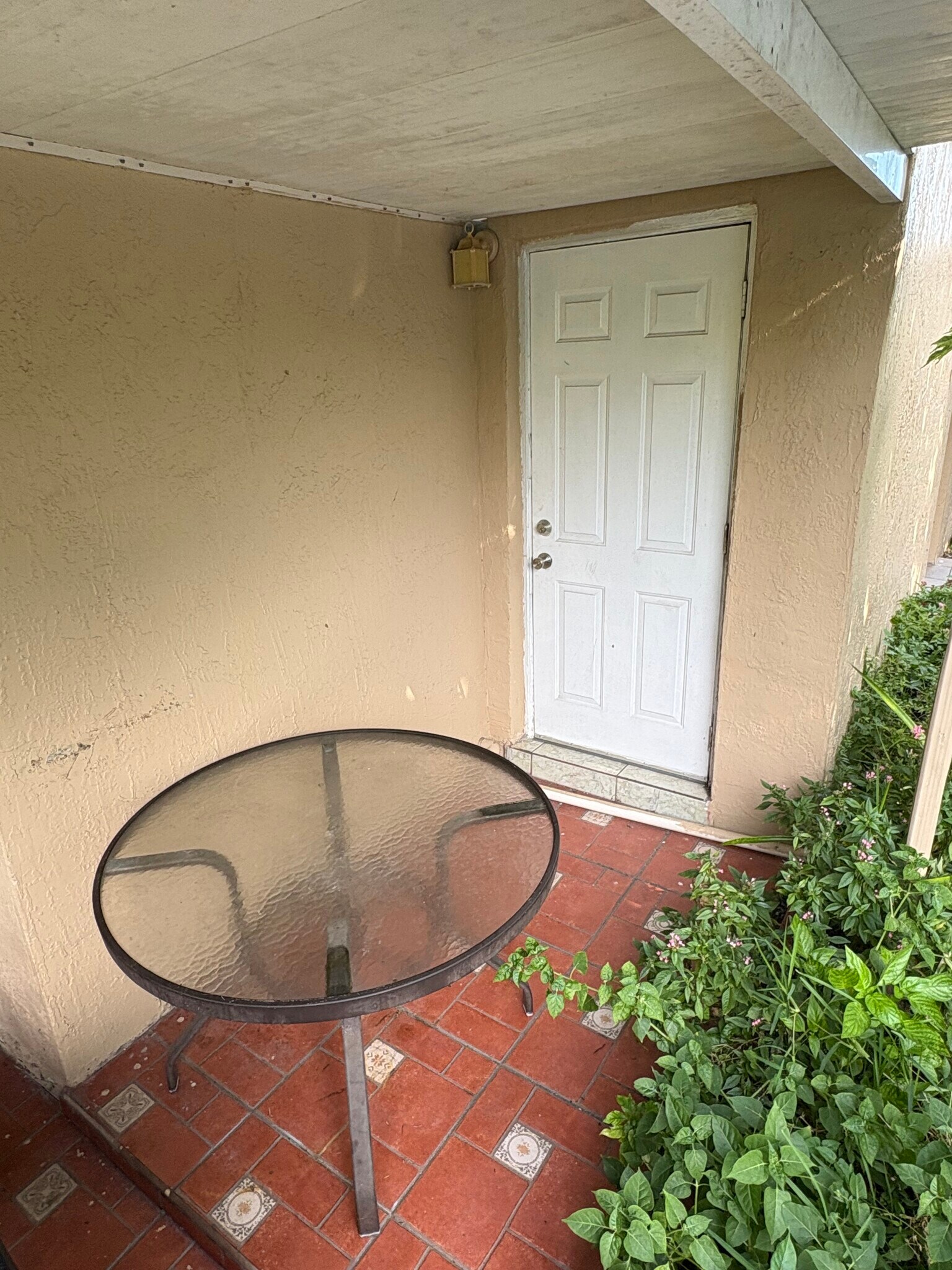 Building Photo - 6387 Coral Way