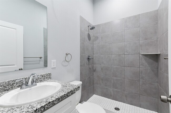 Building Photo - 4919 Paradigm Ln