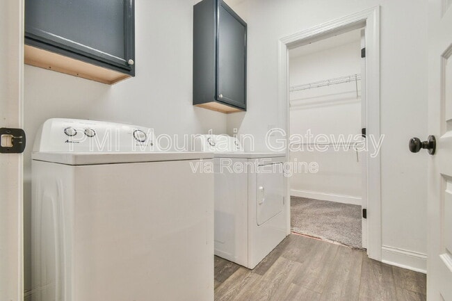 Building Photo - 13765 GA-136
