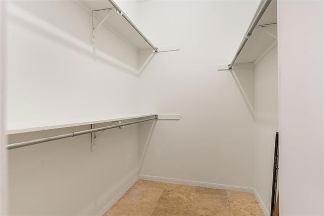 Building Photo - 8600 Coppertowne Ln