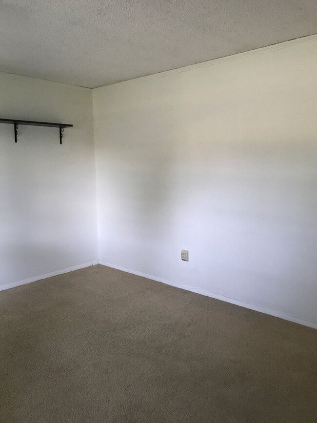 Building Photo - 462 Bub Teems Rd