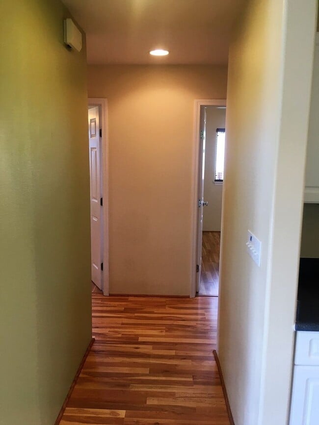 Building Photo - Available now: A 3 bedroom, 2 bath home features open concept floor plan for entertaining and a 2...