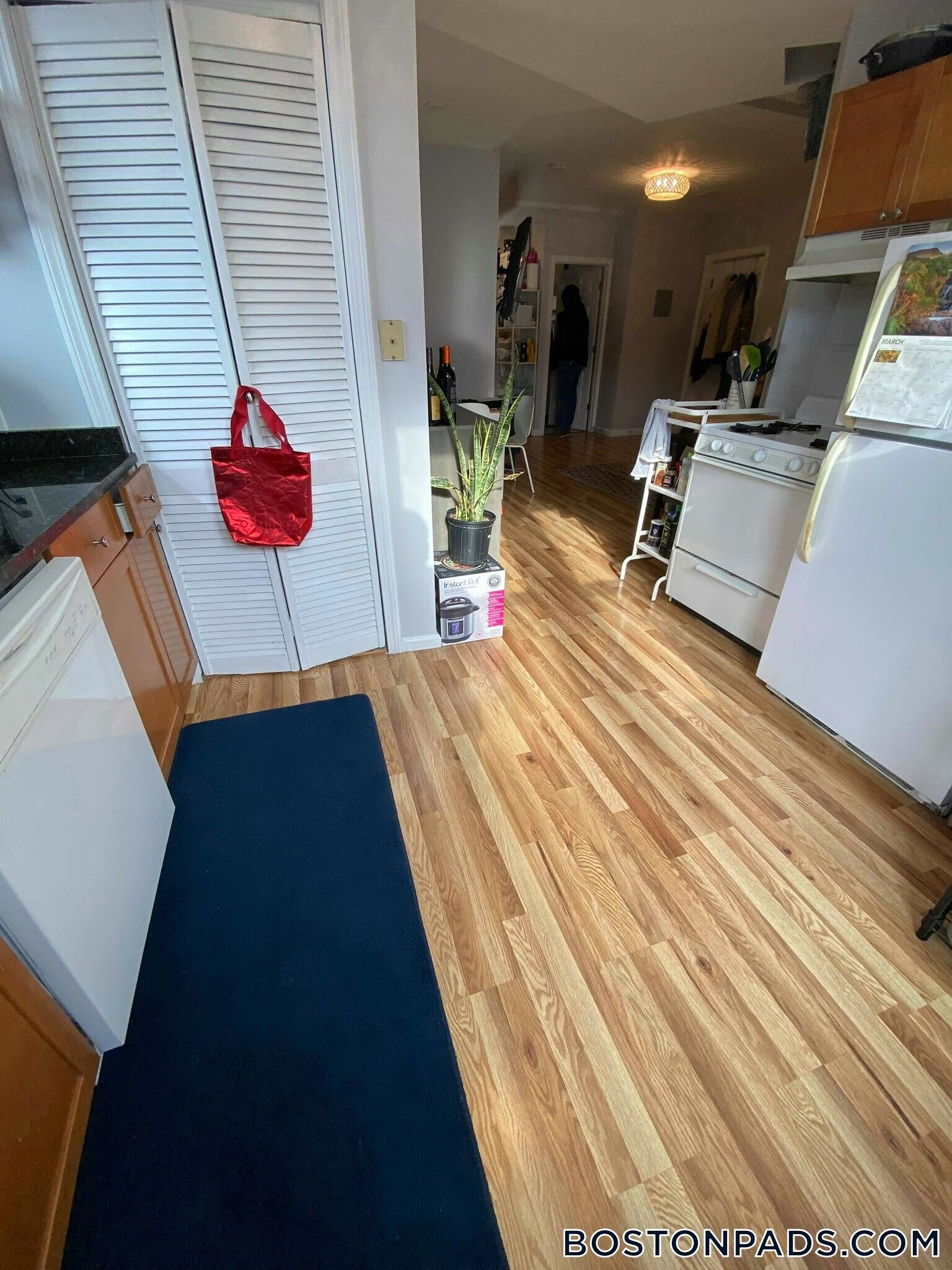 Building Photo - 28 Fleet St