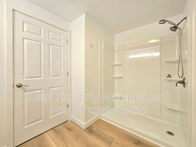 Building Photo - 18930 Bothell Everett Hwy