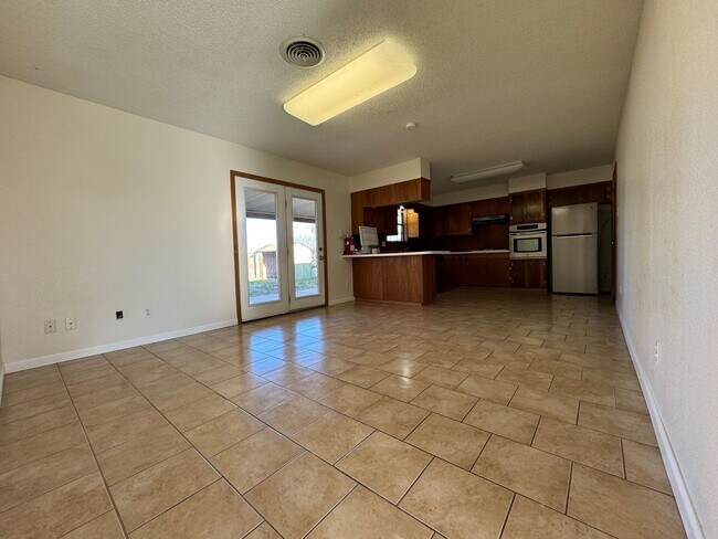 Building Photo - 2614 Palomar Pl