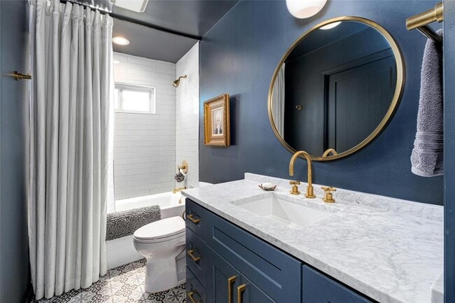 Building Photo - 1000 Redbud Trail