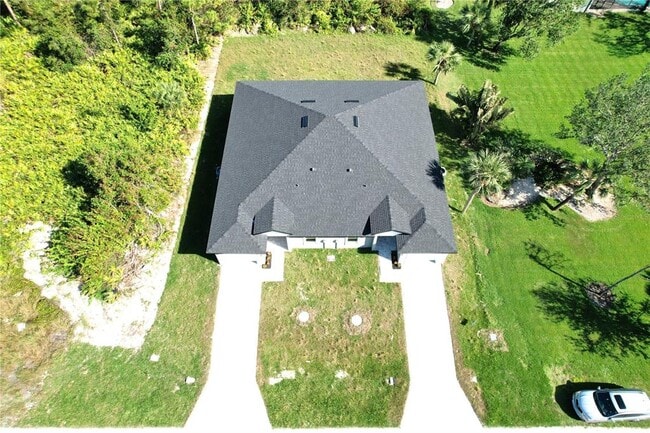 Building Photo - 10062 Amicola St