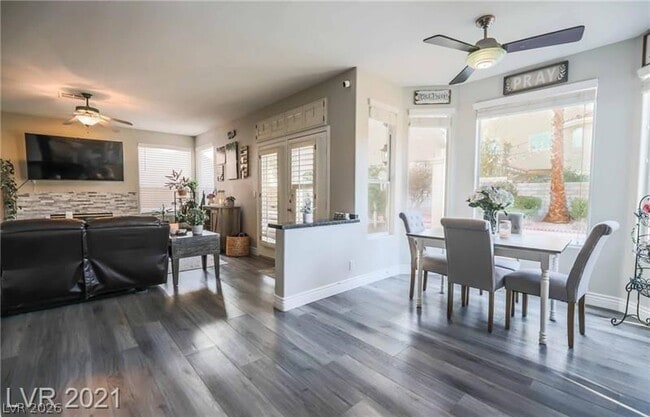 Building Photo - 2237 Fiero Dr