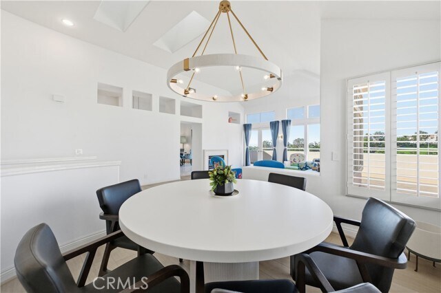 Building Photo - 35 Costa Brava