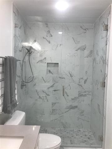 Building Photo - 2128 Aspenwood Dr N