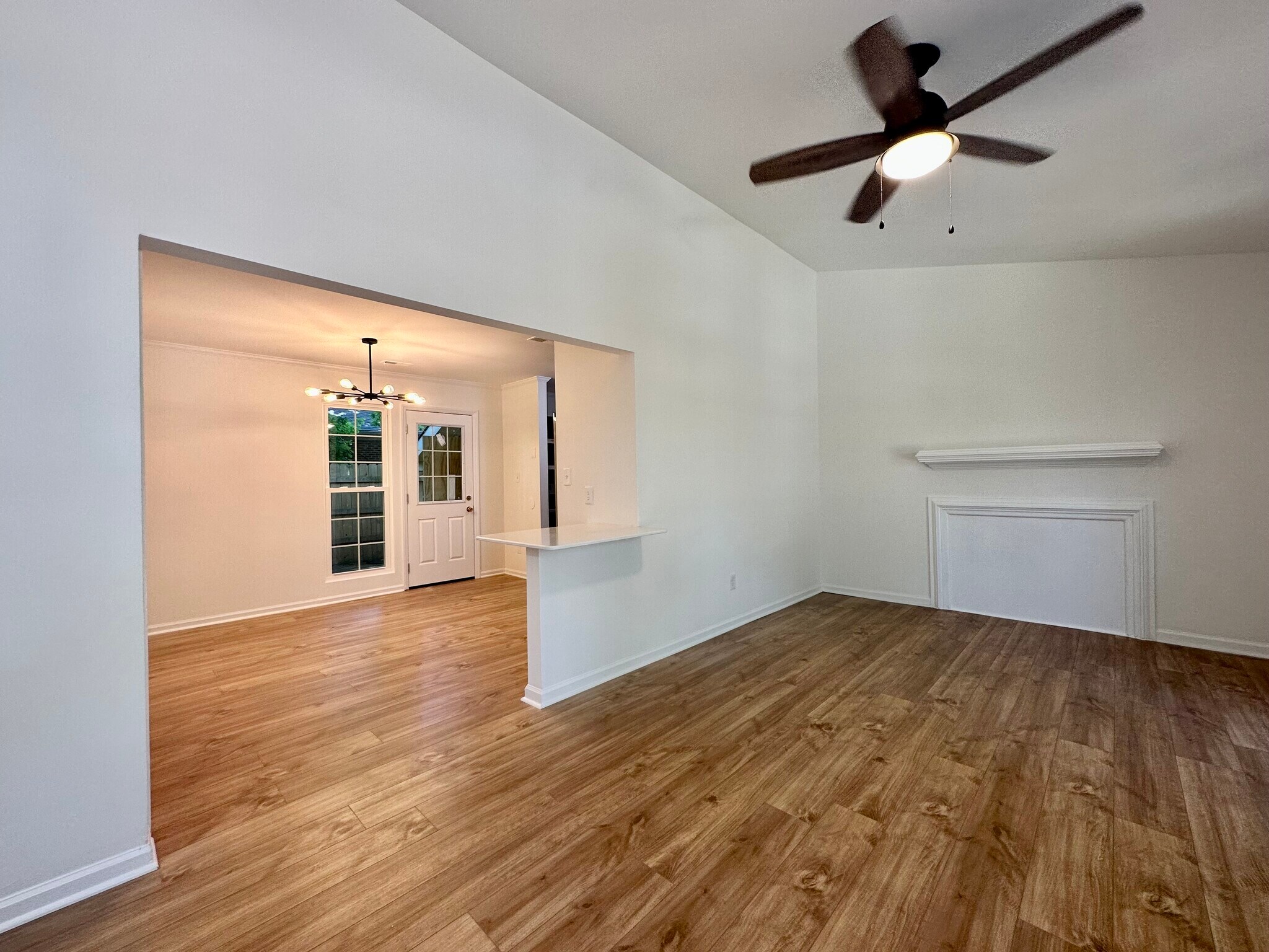 Building Photo - 4609 Brockton Dr