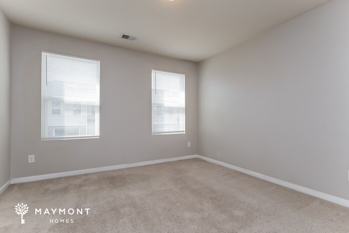 Building Photo - 1515 Hydrangea Ln