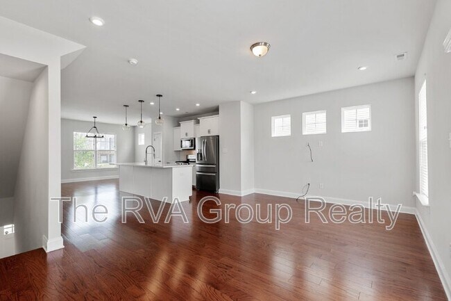 Building Photo - 6448 Cassia Loop