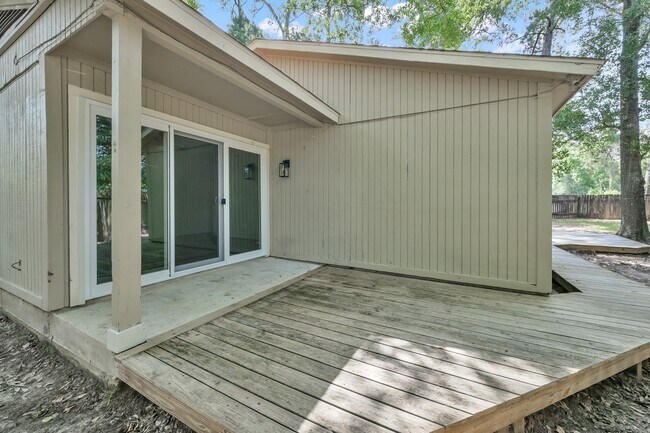 Building Photo - 21 Gambrel Oak Pl