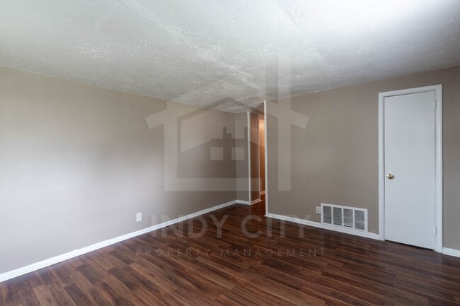 Building Photo - 2531 N Tacoma Ave