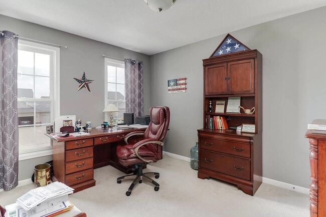 Building Photo - 2867 Blue Heron Rd