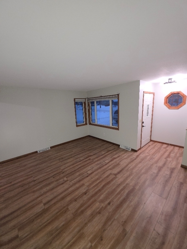 Building Photo - 4440 Vera Cruz Ave N