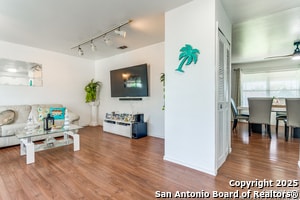 Building Photo - 5134 Lancelot Dr