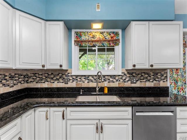 Building Photo - 44 Gamlin Dr