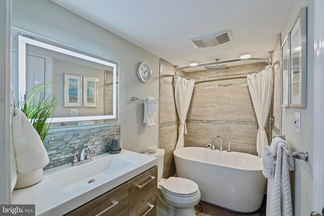 Building Photo - 1412 Musgrove Alley