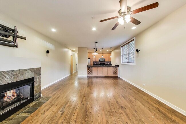 Building Photo - 421 S Ridgeland Ave