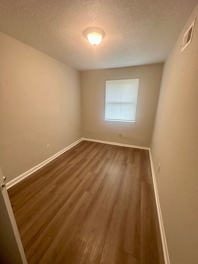 Building Photo - 3474 Beech Grove Rd