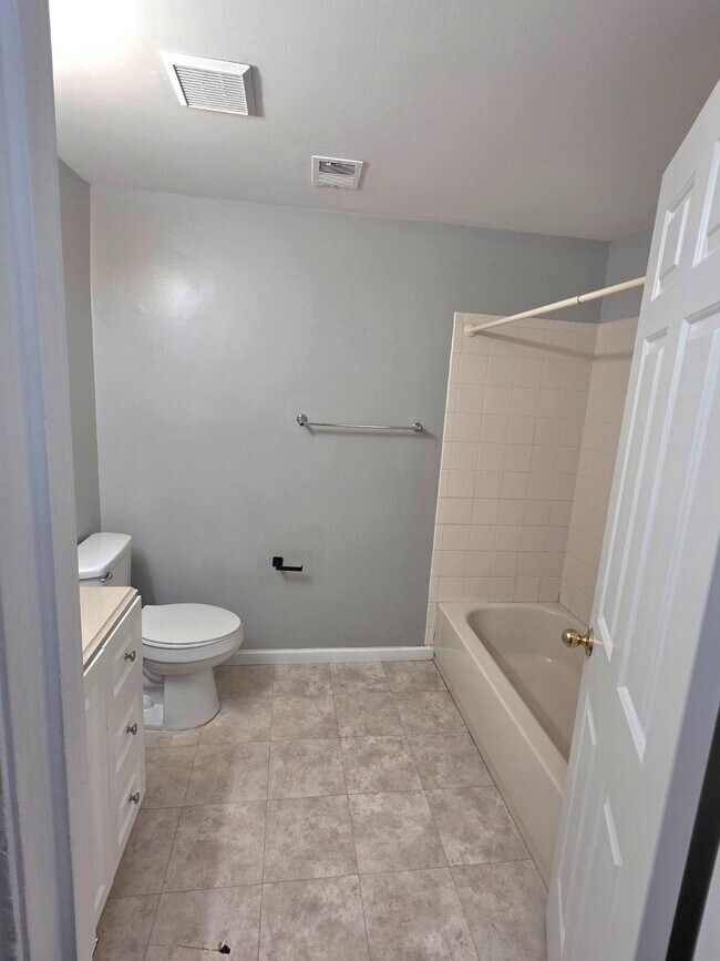 Building Photo - 4686 Joanna Ct