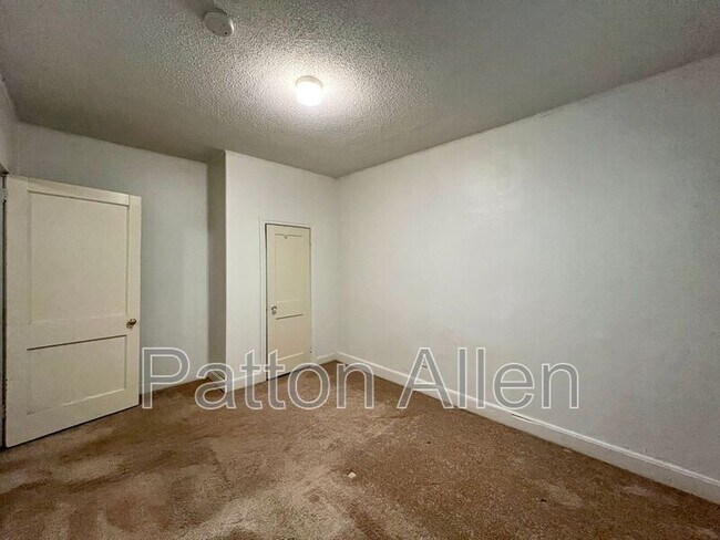 Building Photo - 37 Skyview Pl