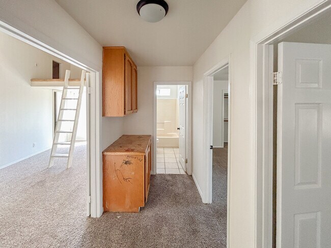 Building Photo - 21850 101st St