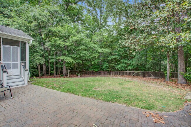 Building Photo - 1811 Luna Ct