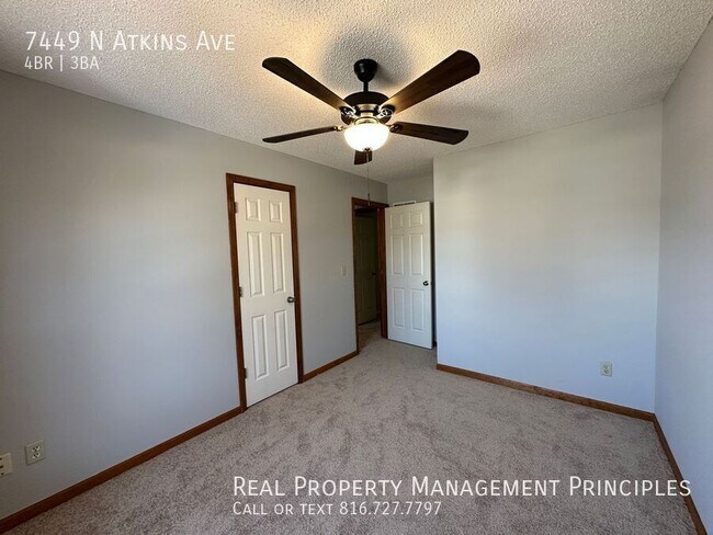 Building Photo - 7449 N Atkins Ave