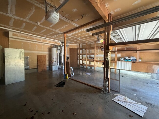 Building Photo - SFH on ridgetop blvd