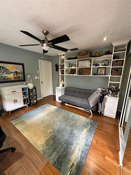 Building Photo - 615 SW 16th Ct